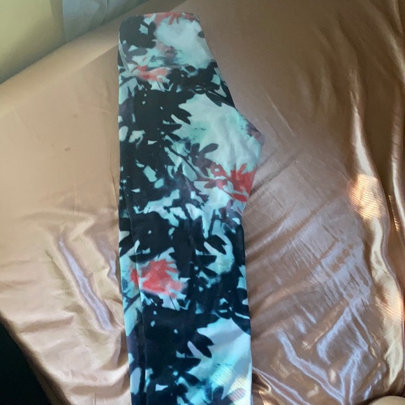 Athletic pants - Picture 1 of 2